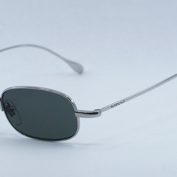Gucci GG1648S 008 Sunglasses Silver Rectangle Frame, Grey Lenses - Picture 4 of 12